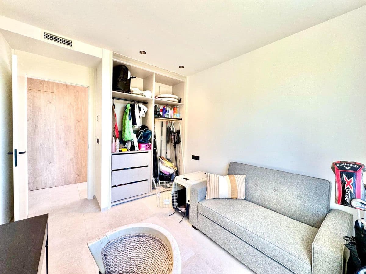 3 chambre Appartement à vendre à Las Colinas Golf avec piscine - 535 000 € (Ref: 10022686)