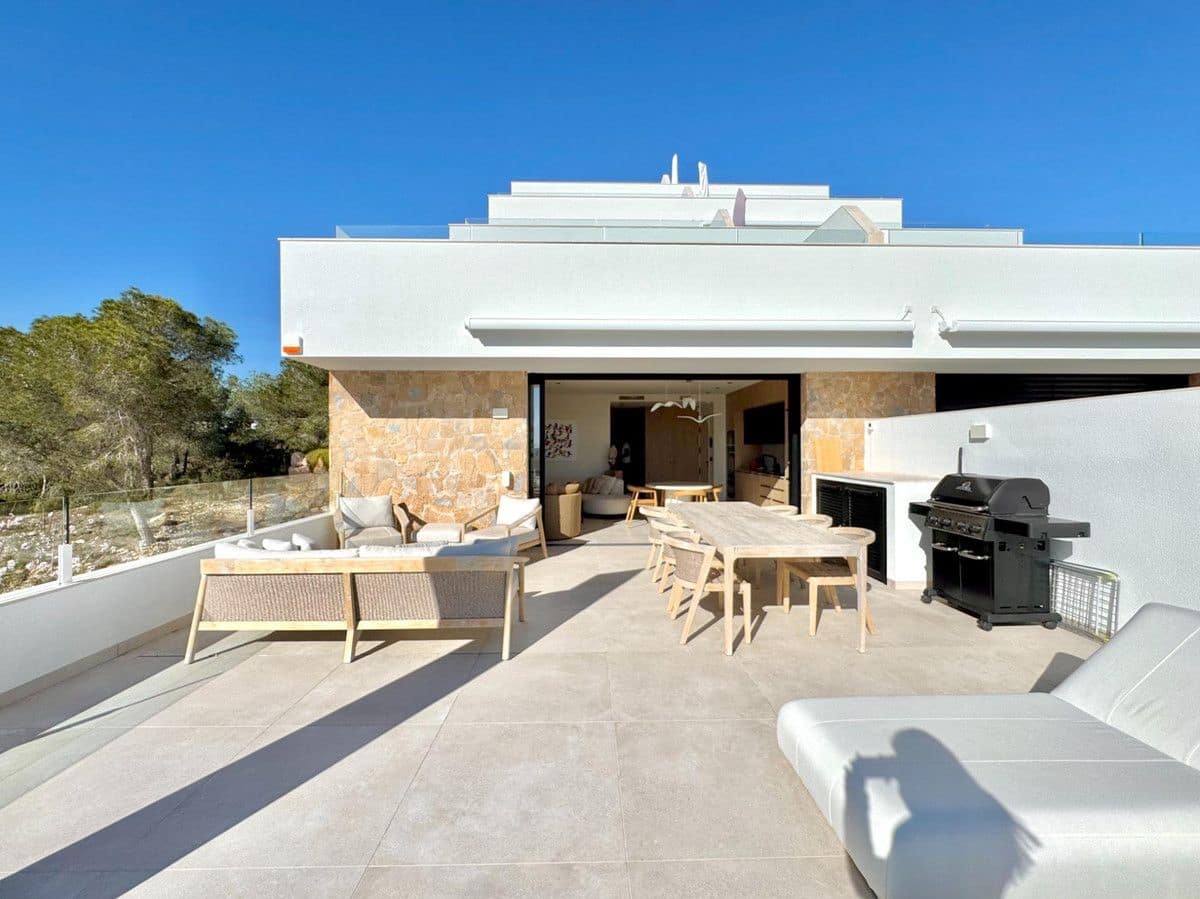 3 chambre Appartement à vendre à Las Colinas Golf avec piscine - 535 000 € (Ref: 10022686)