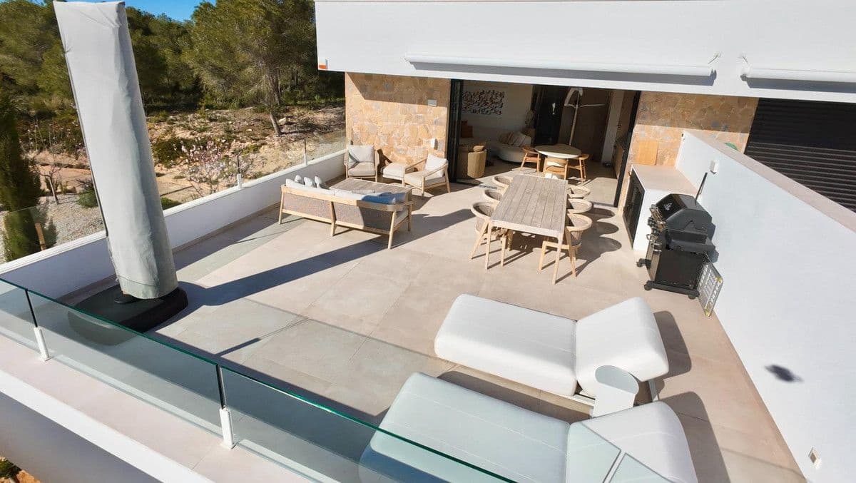 3 chambre Appartement à vendre à Las Colinas Golf avec piscine - 535 000 € (Ref: 10022686)