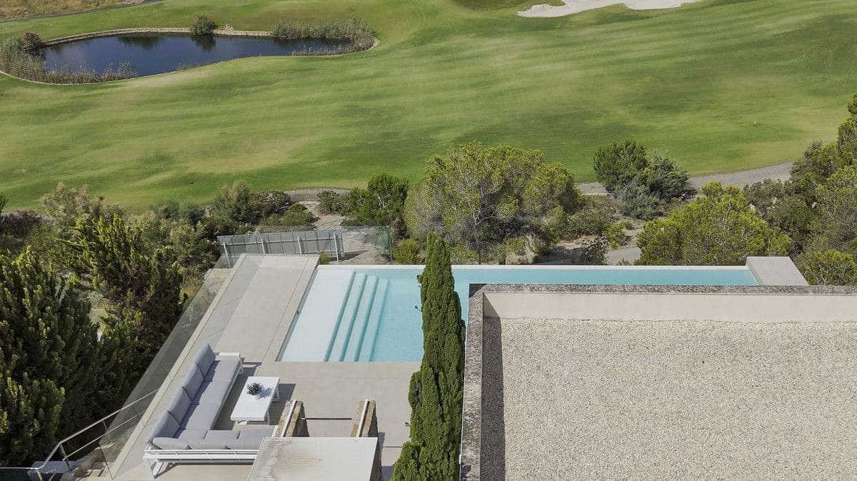 4 sypialnia Willa na sprzedaż w Las Colinas Golf z basenem - 2 295 000 € (Ref: 10022689)