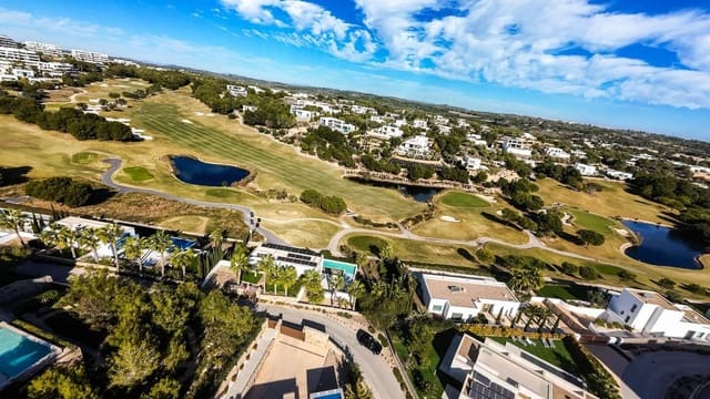 6 bedroom Villa for sale in Las Colinas Golf, Orihuela - € 1,990,000 (Ref: 10022691)