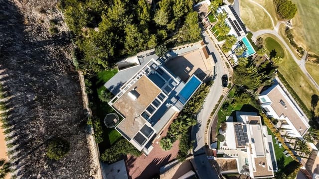 6 bedroom Villa for sale in Las Colinas Golf, Orihuela - € 1,990,000 (Ref: 10022691)