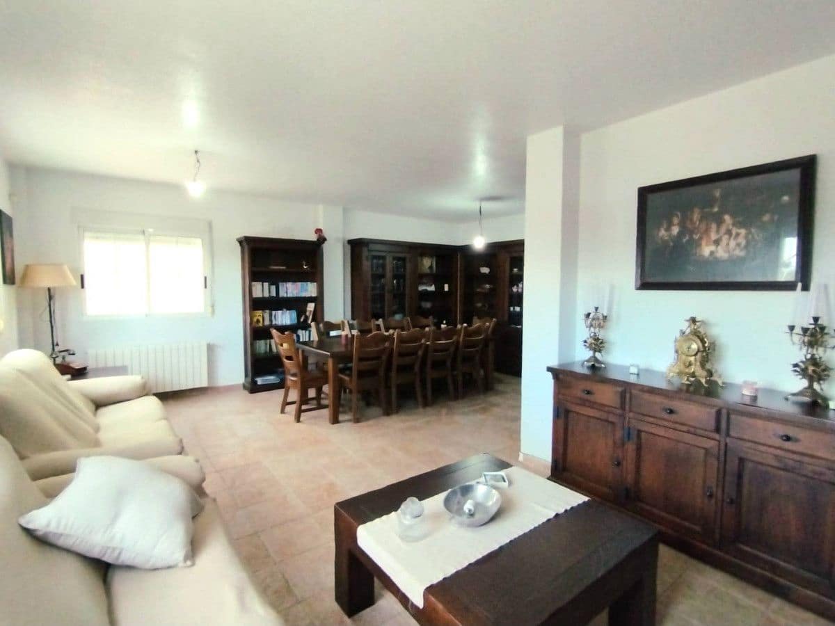6 soverom Villa til salgs i Torrevieja med svømmebasseng - € 539 000 (Ref: 10022697)