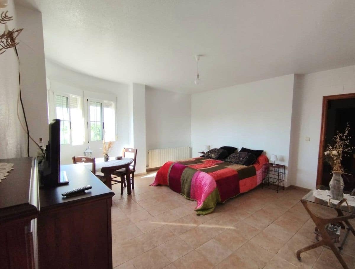 6 soverom Villa til salgs i Torrevieja med svømmebasseng - € 539 000 (Ref: 10022697)