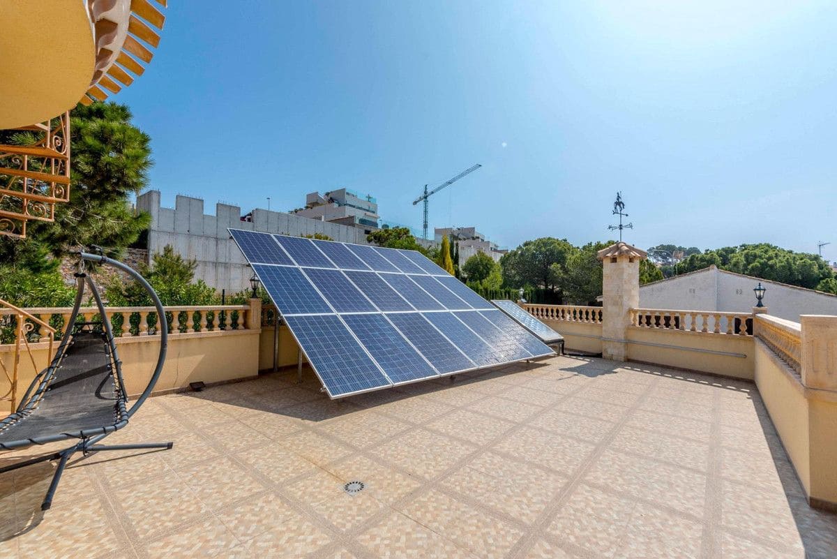 4 bedroom Villa for sale in Campoamor - € 1,600,000 (Ref: 10022712)