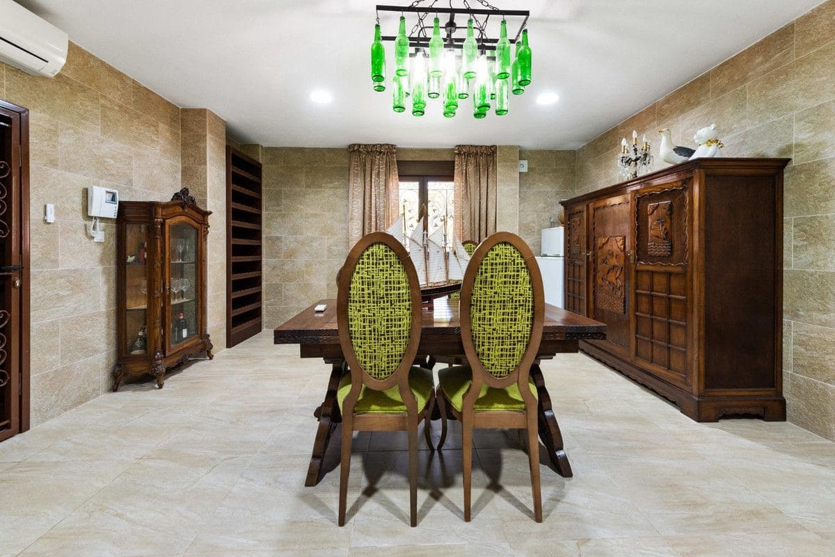 4 bedroom Villa for sale in Campoamor - € 1,600,000 (Ref: 10022712)
