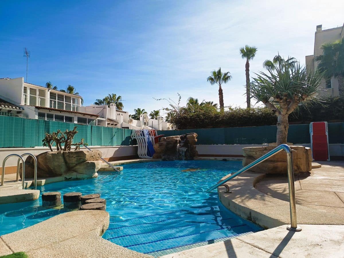 2 slaapkamer Appartement te koop in Campoamor met zwembad - € 219.000 (Ref: 10022720)