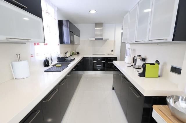 4 camera da letto Villa in vendita in Cabo Roig, Orihuela - 990.000 € (Rif: 10022723)