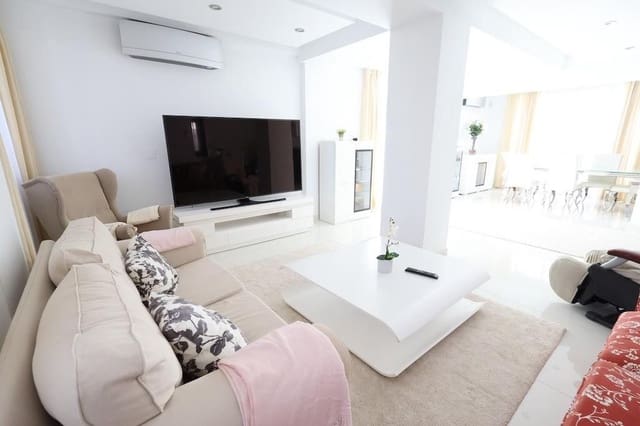 4 camera da letto Villa in vendita in Cabo Roig, Orihuela - 990.000 € (Rif: 10022723)