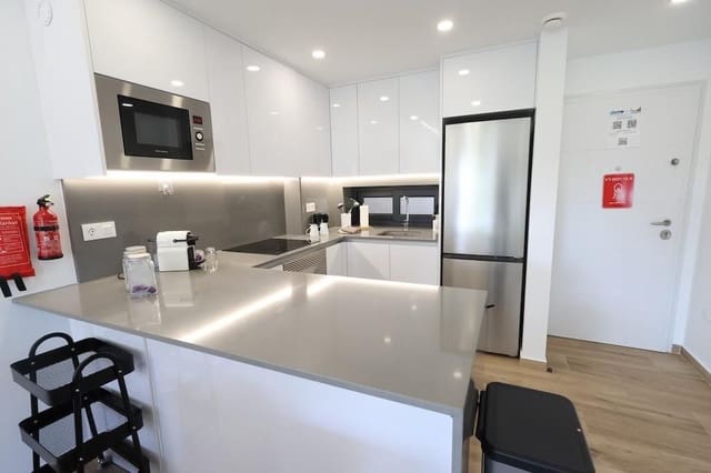 2 slaapkamer Appartement te koop in Las Filipinas - € 270.000 (Ref: 10022724)