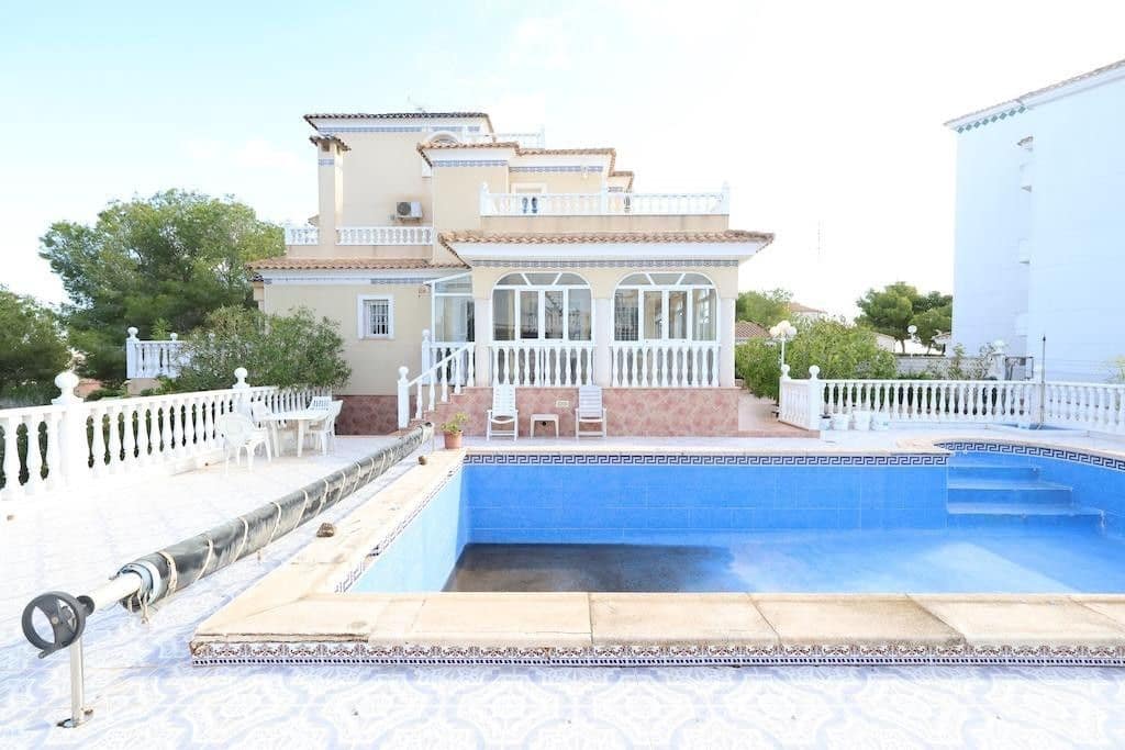5 soveværelse Villa til salg i Orihuela Costa - € 830.000 (Ref: 10022726)