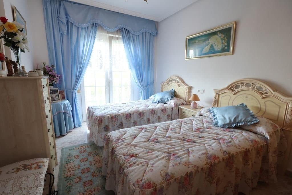 5 soveværelse Villa til salg i Orihuela Costa - € 830.000 (Ref: 10022726)