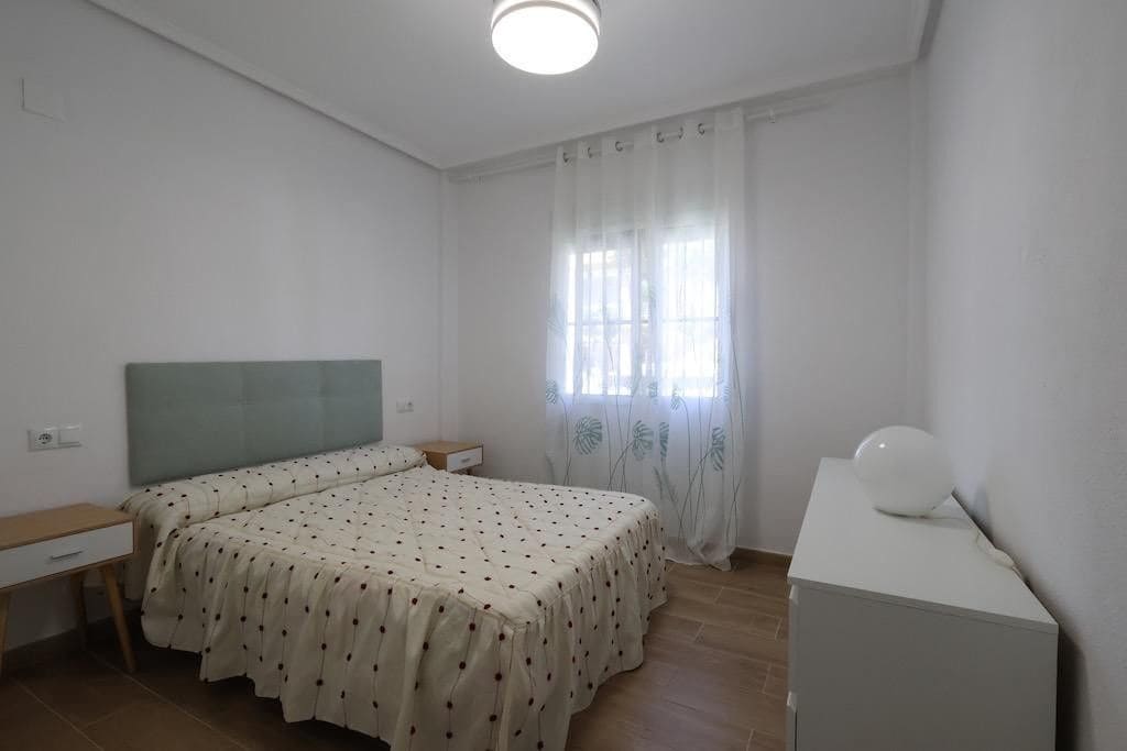 2 soverom Villa til salgs i Orihuela Costa med svømmebasseng - € 156 000 (Ref: 10022728)