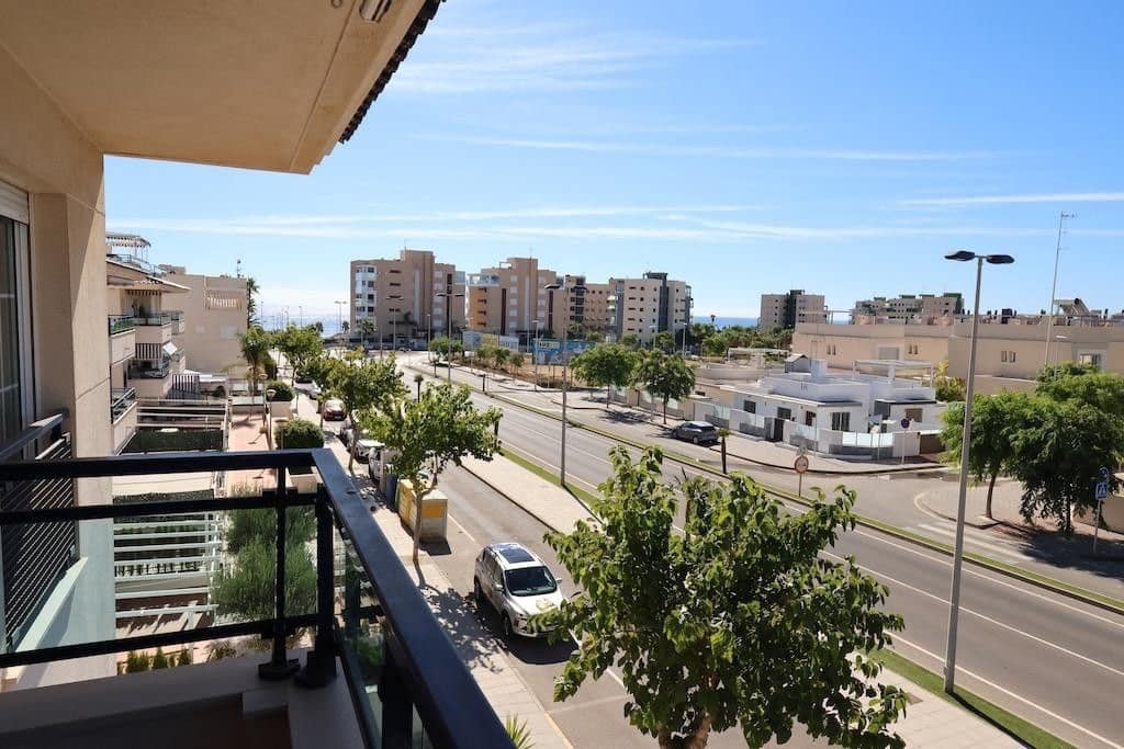 2 soverom Leilighet til salgs i Torre de la Horadada med svømmebasseng - € 345 000 (Ref: 10022731)