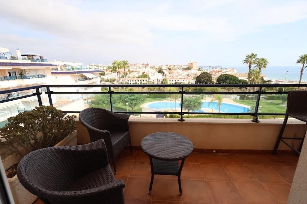3 bedroom Apartment for sale in Pilar de la Horadada with pool - € 490,000 (Ref: 10022732)