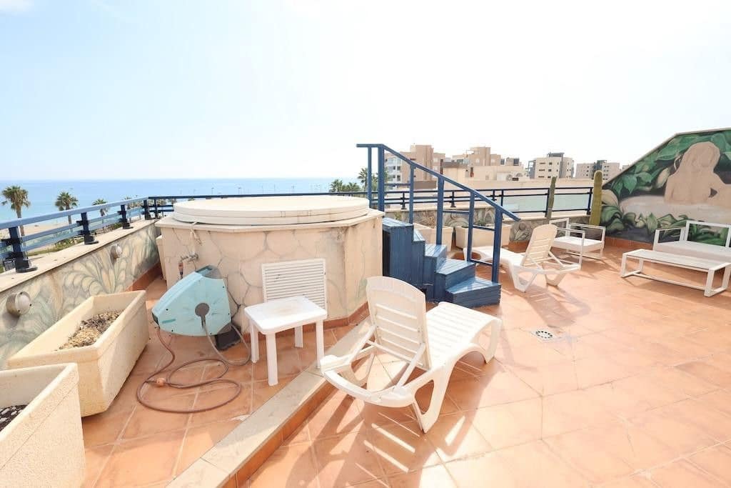 3 bedroom Apartment for sale in Pilar de la Horadada with pool - € 490,000 (Ref: 10022732)