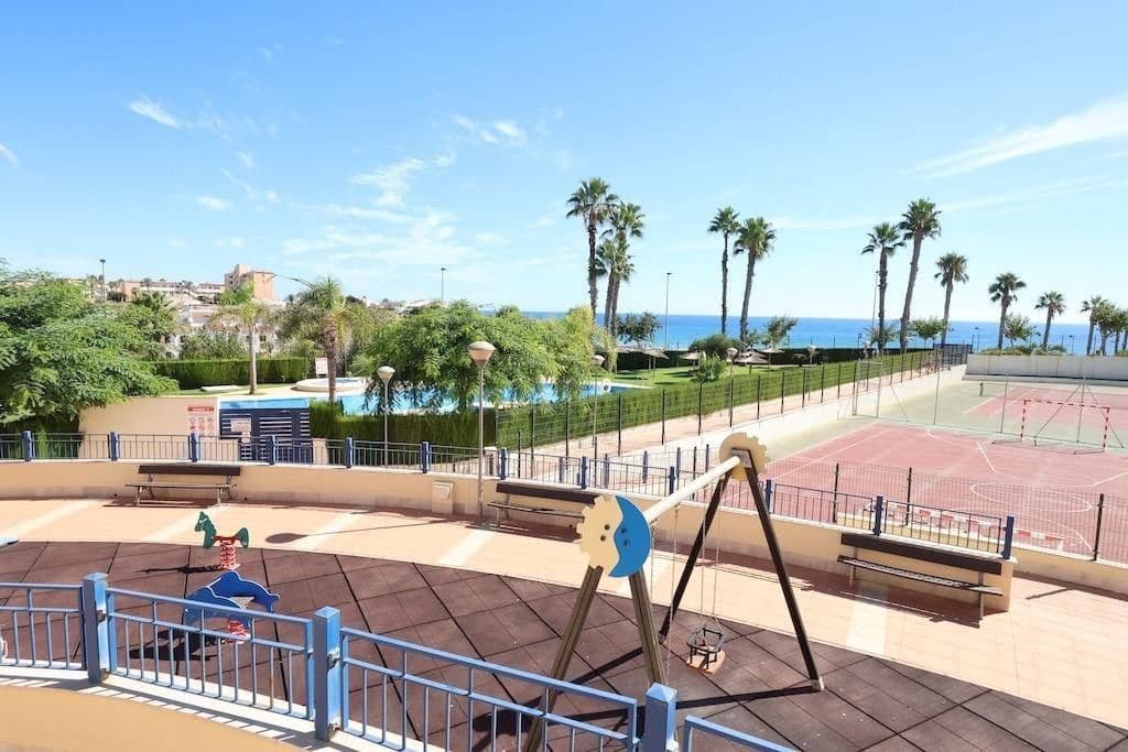 3 bedroom Apartment for sale in Pilar de la Horadada with pool - € 490,000 (Ref: 10022732)