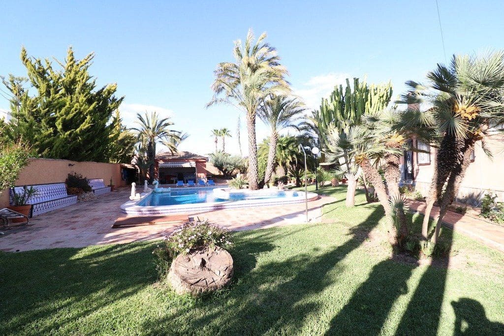 5 soverom Villa til salgs i San Luis - € 850 000 (Ref: 10022733)