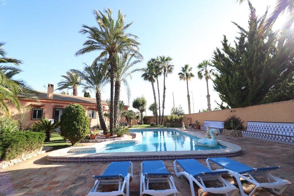 5 soverom Villa til salgs i San Luis - € 850 000 (Ref: 10022733)