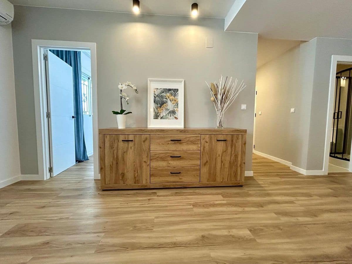 3 sypialnia Dom na sprzedaż w La Florida z basenem - 279 000 € (Ref: 10022746)