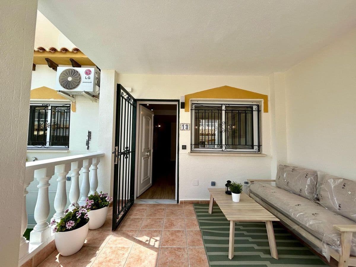 3 sypialnia Dom na sprzedaż w La Florida z basenem - 279 000 € (Ref: 10022746)