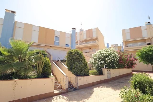 3 soveværelse Byhus til salg i Campoamor, Orihuela med swimmingpool - € 390.000 (Ref: 10022750)