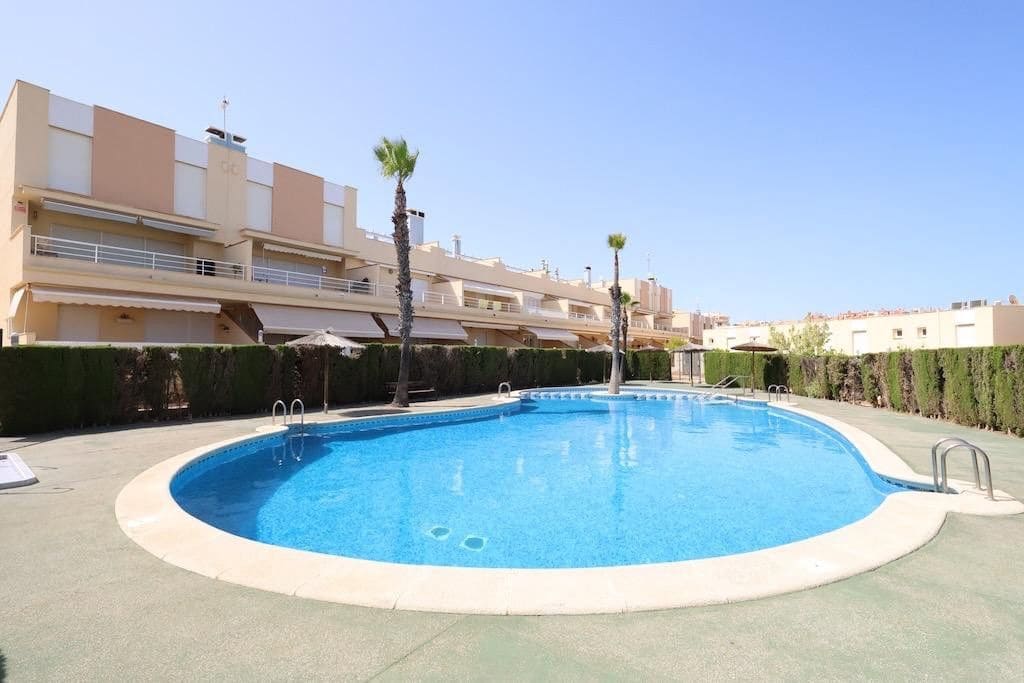3 soverom Hus til salgs i Campoamor med svømmebasseng - € 390 000 (Ref: 10022750)