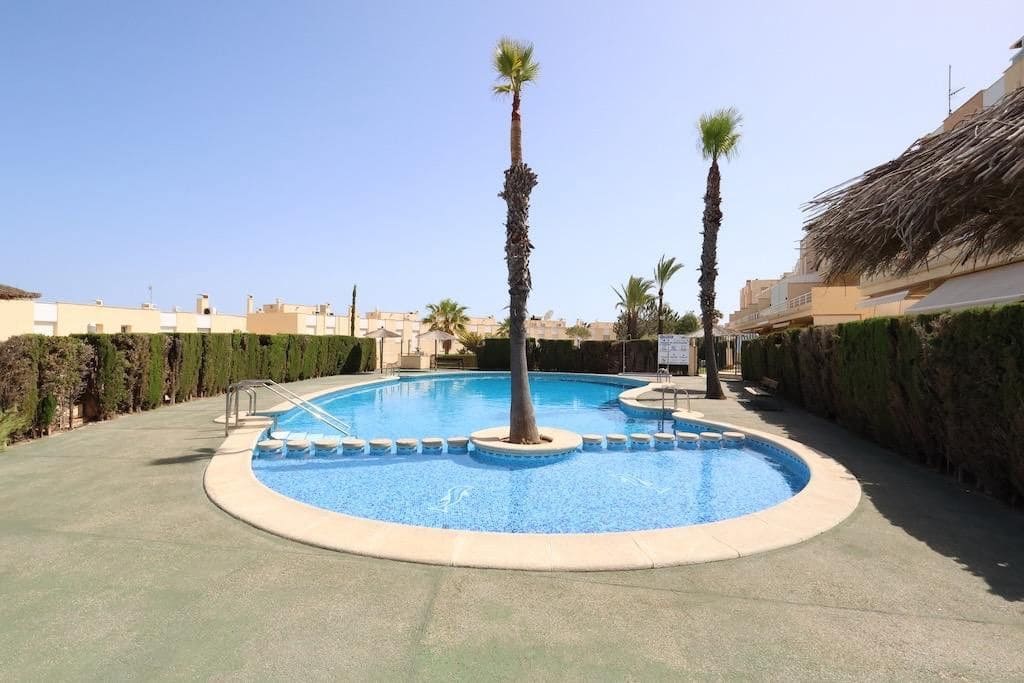 3 soverom Hus til salgs i Campoamor med svømmebasseng - € 390 000 (Ref: 10022750)