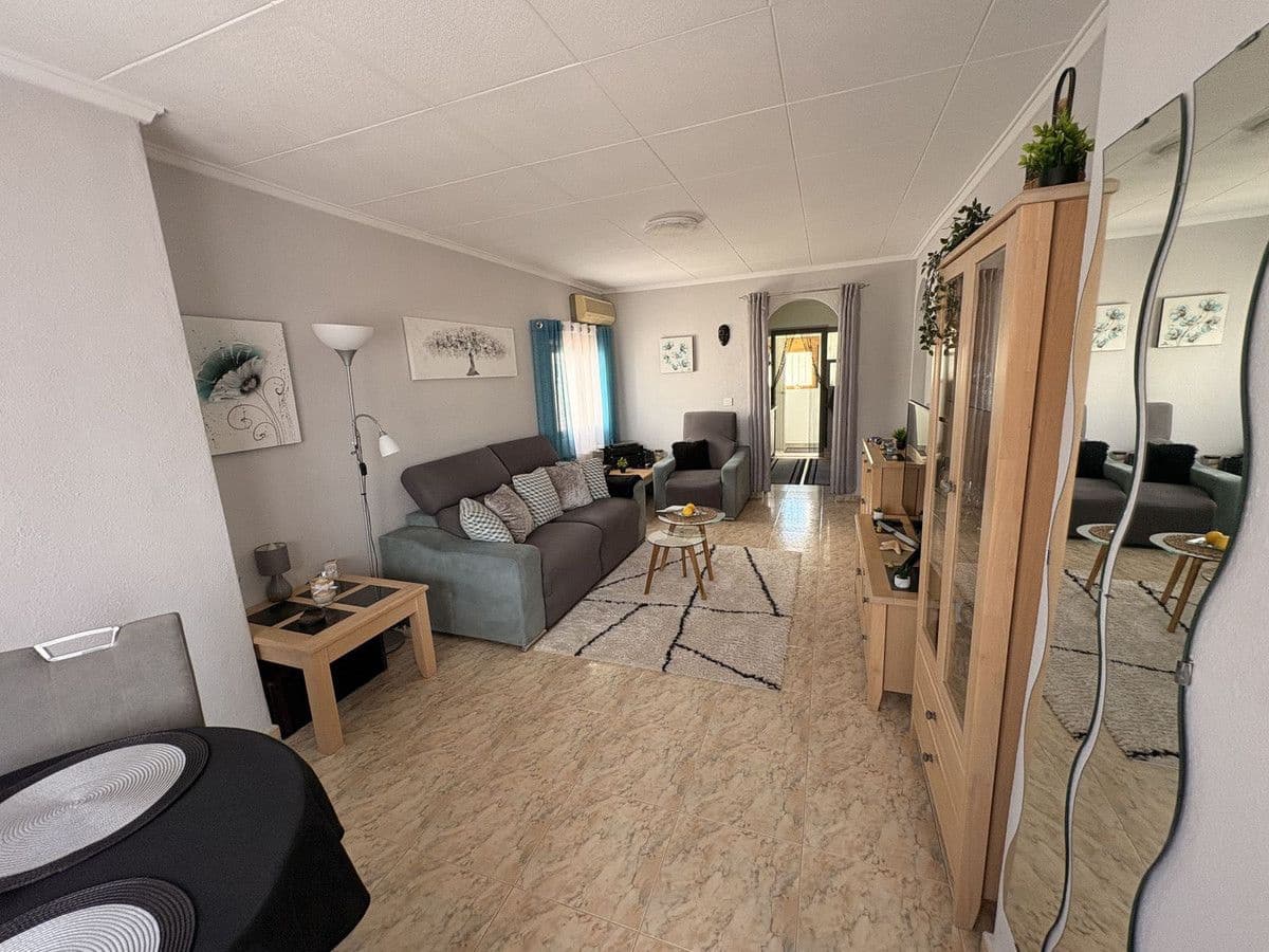 3 chambre Villa/Maison à vendre à La Marina - 295 000 € (Ref: 10027482)