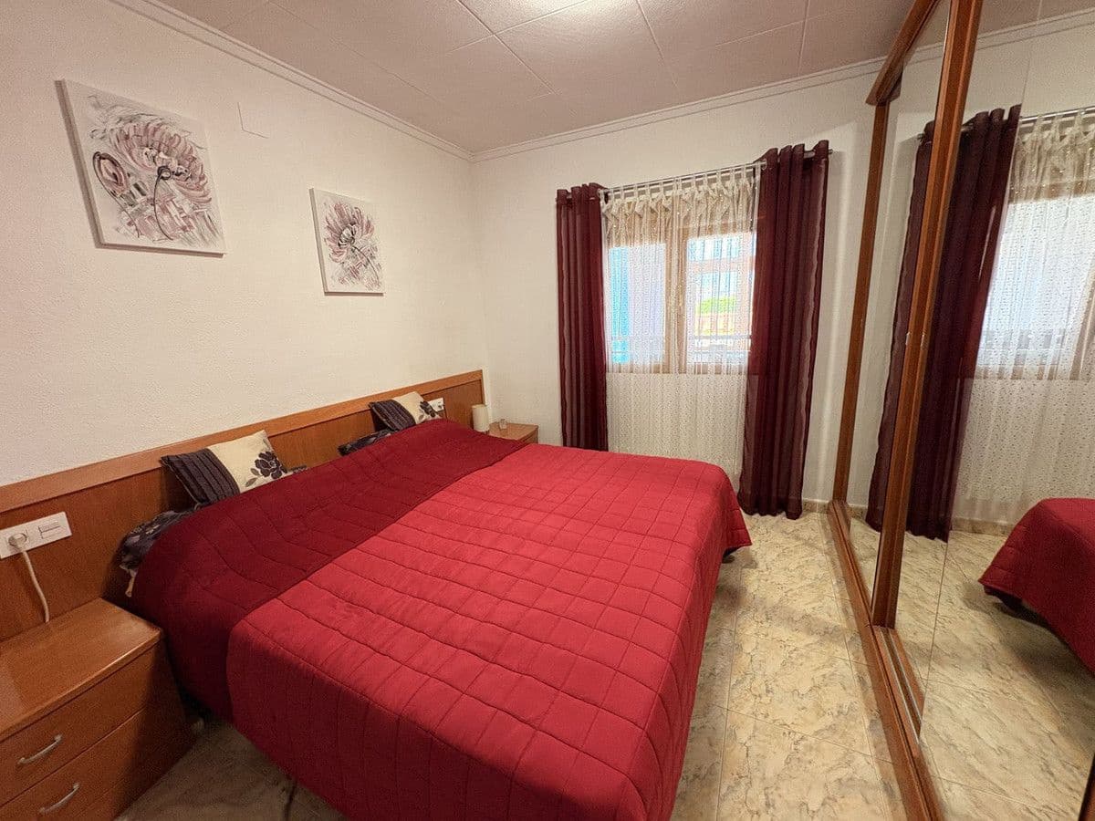 3 chambre Villa/Maison à vendre à La Marina - 295 000 € (Ref: 10027482)