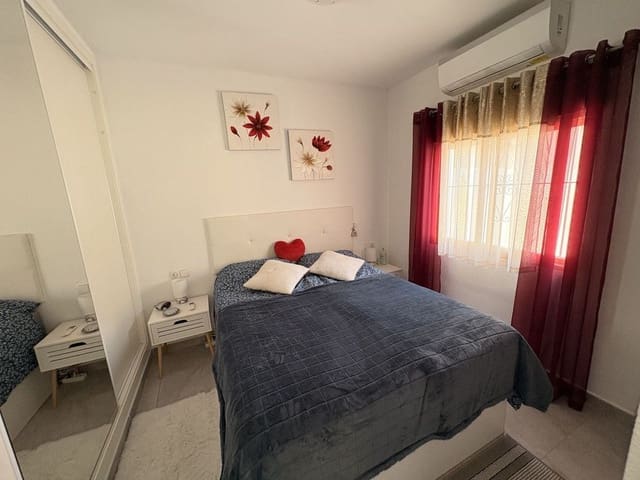 3 sovrum Villa till salu i La Marina, Elche / Elx - 295 000 € (Ref: 10027482)