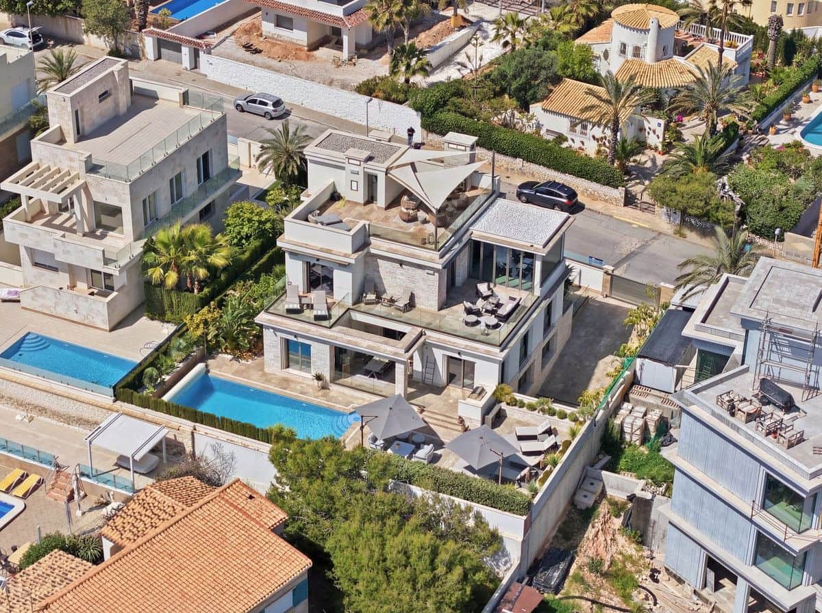 6 quarto Moradia para venda em La Zenia com piscina - 2 950 000 € (Ref: 10027483)