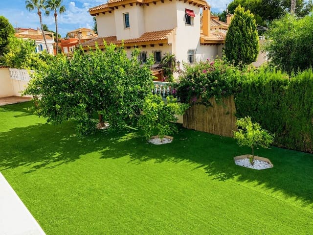 4 soverom Villa til salgs i La Regia, Orihuela med svømmebasseng - € 980 000 (Ref: 10027484)