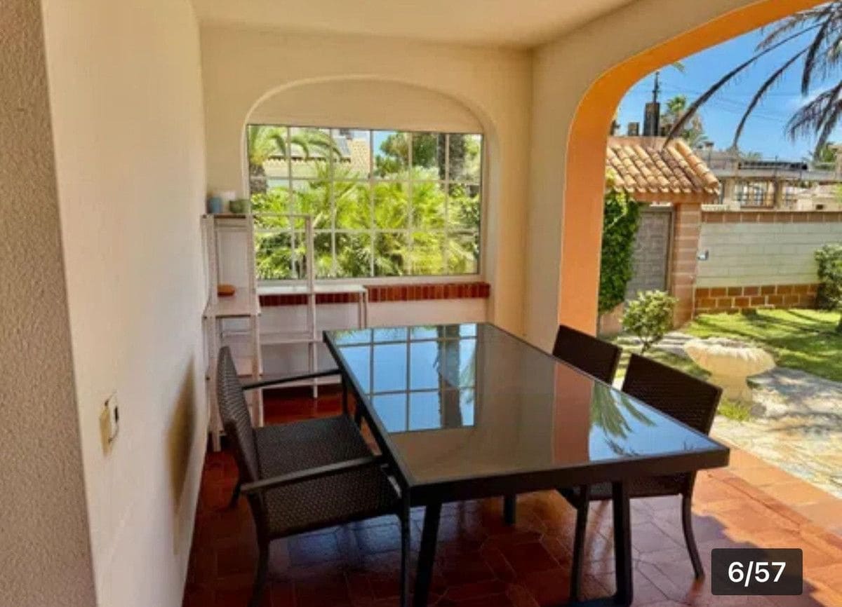 4 chambre Villa/Maison à vendre à Cabo Roig avec piscine - 899 900 € (Ref: 10027485)