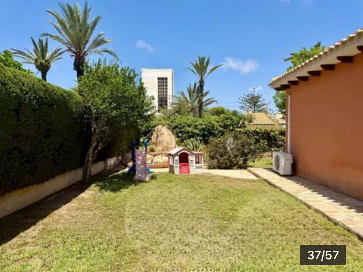 4 chambre Villa/Maison à vendre à Cabo Roig avec piscine - 899 900 € (Ref: 10027485)