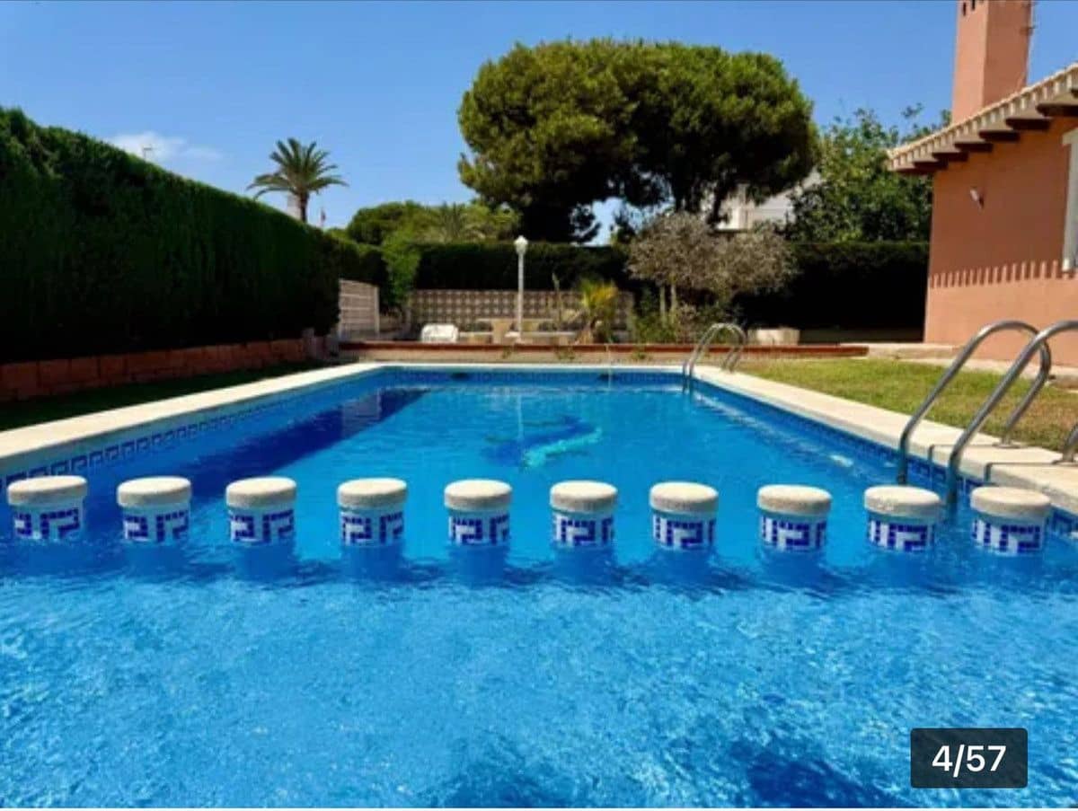 4 chambre Villa/Maison à vendre à Cabo Roig avec piscine - 899 900 € (Ref: 10027485)