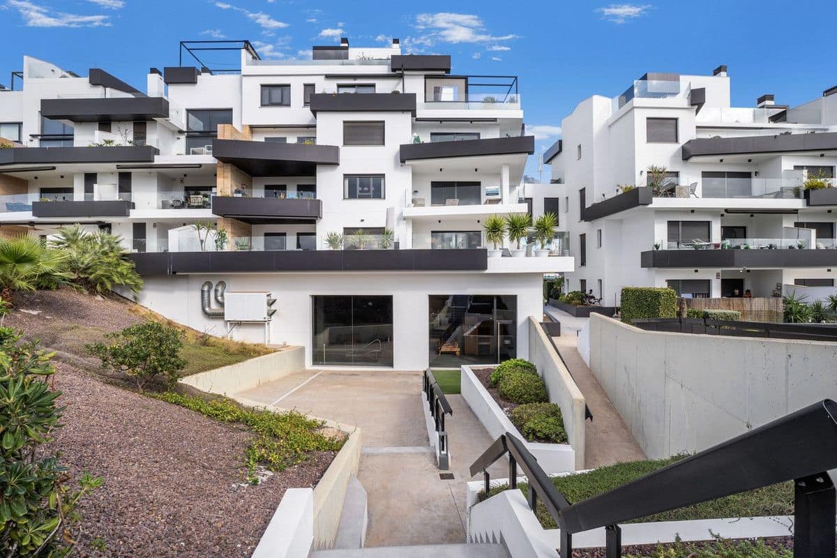 3 soveværelse Lejlighed til salg i Orihuela Costa med swimmingpool - € 539.000 (Ref: 10027487)