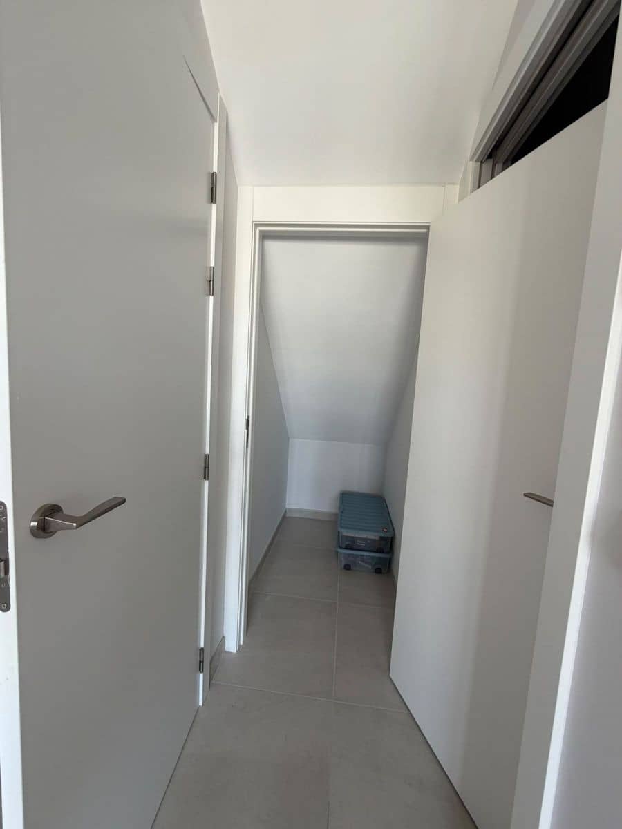 2 slaapkamer Appartement te koop in La Zenia met zwembad - € 499.000 (Ref: 10027488)