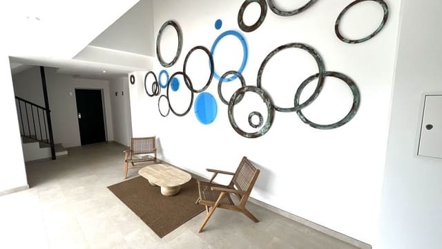 Apartamento de 2 habitaciones en Mil Palmeras, Pilar de la Horadada en venta con piscina - 442.000 € (Ref: 10027490)