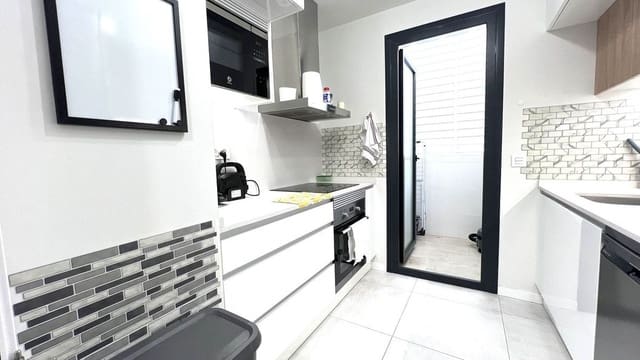 Apartamento de 2 habitaciones en Mil Palmeras, Pilar de la Horadada en venta con piscina - 442.000 € (Ref: 10027490)