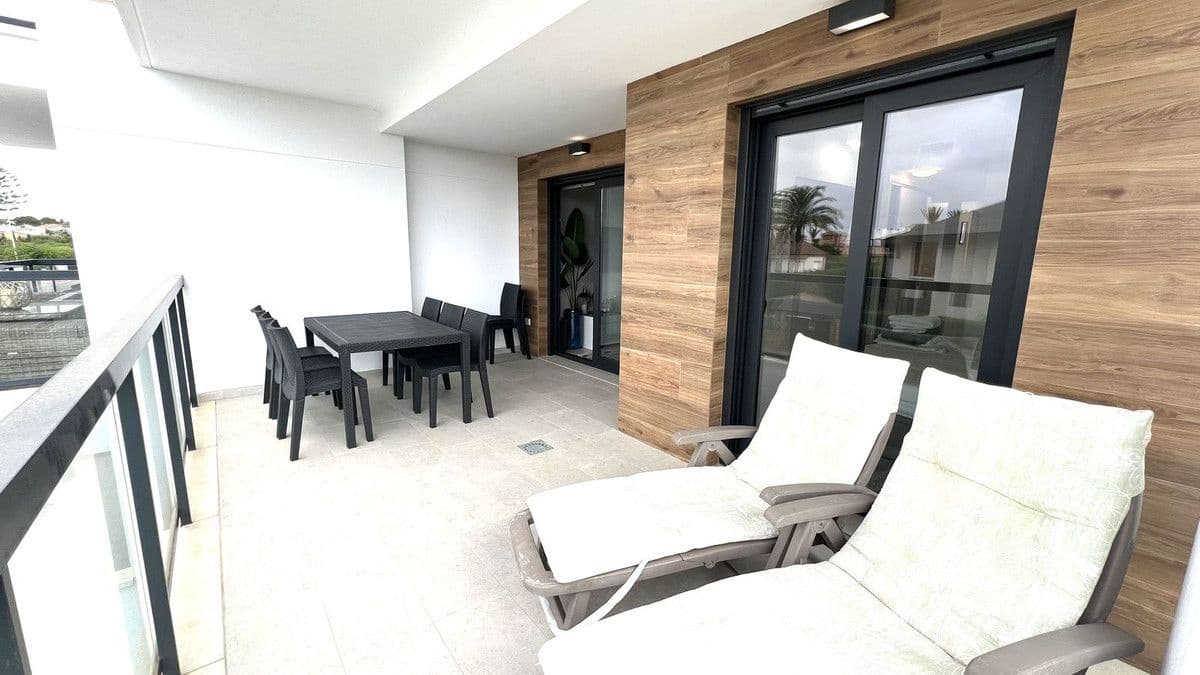 2 Zimmer Apartment zu verkaufen in Pilar de la Horadada mit Pool - 442.000 € (Ref: 10027490)