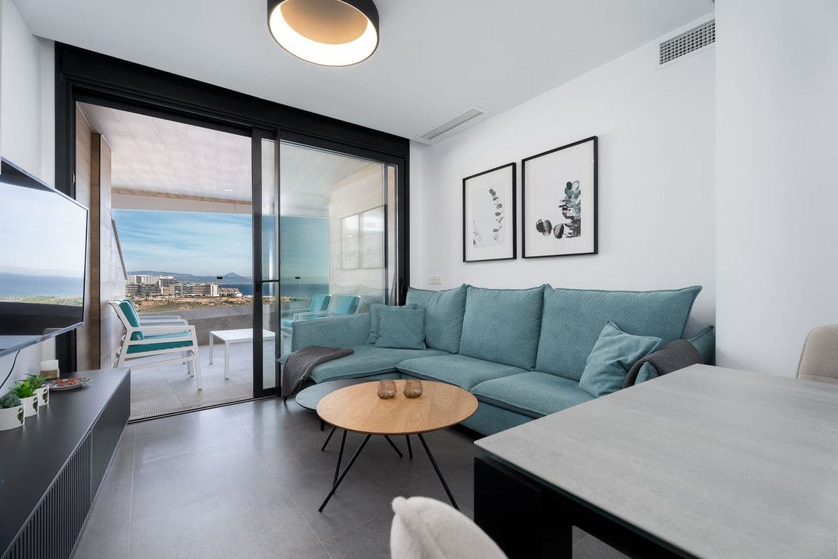3 sovrum Lägenhet till salu i Gran Alacant med pool - 435 000 € (Ref: 10027492)