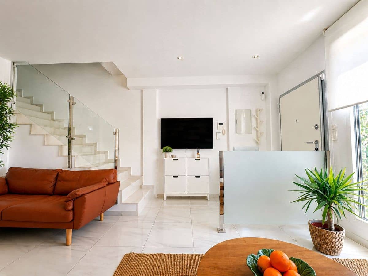 3 bedroom Townhouse for sale in La Siesta with pool - € 429,000 (Ref: 10027493)