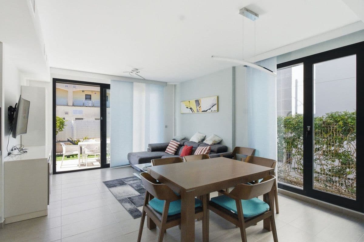 3 sypialnia Willa na sprzedaż w Orihuela Costa z basenem - 395 000 € (Ref: 10027495)