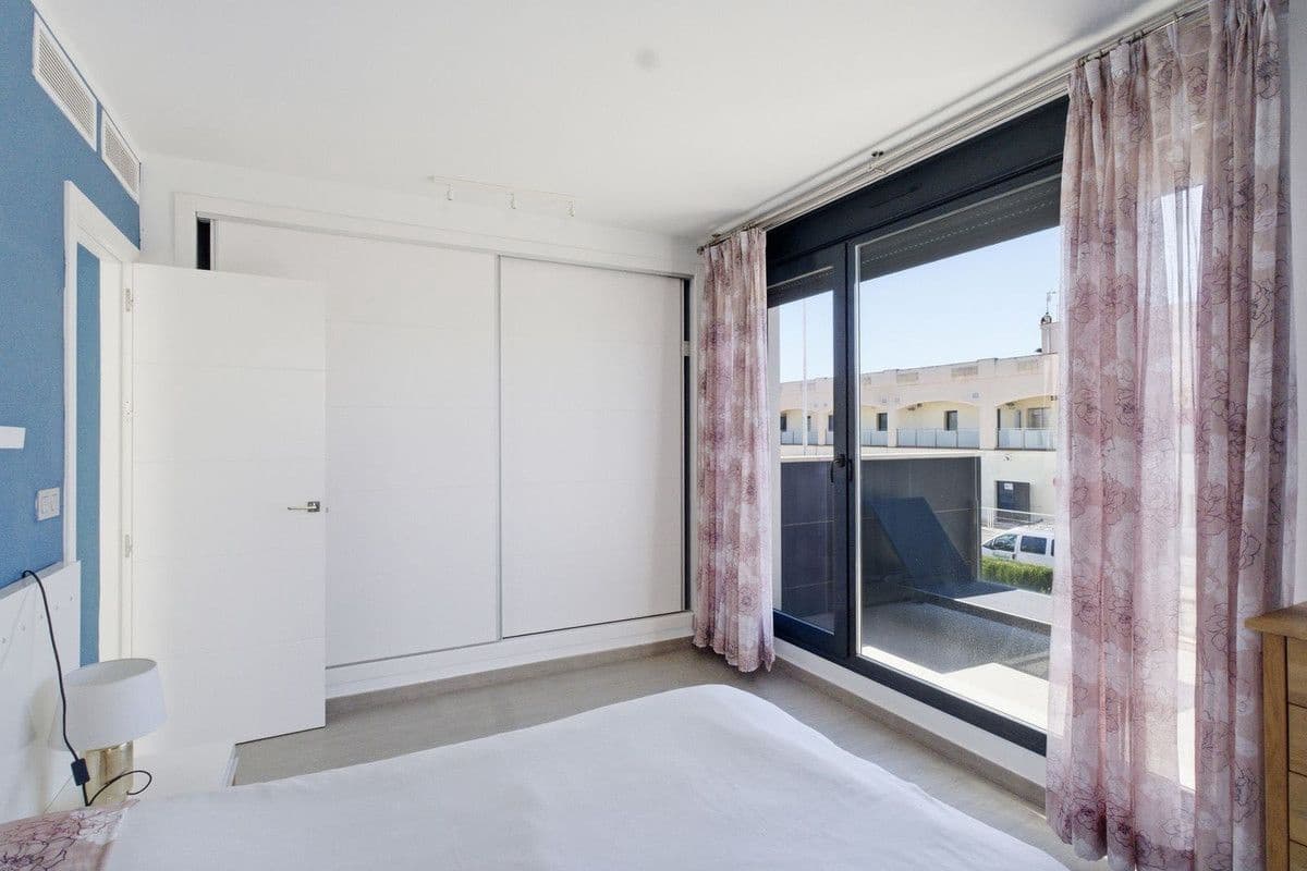 3 sypialnia Willa na sprzedaż w Orihuela Costa z basenem - 395 000 € (Ref: 10027495)