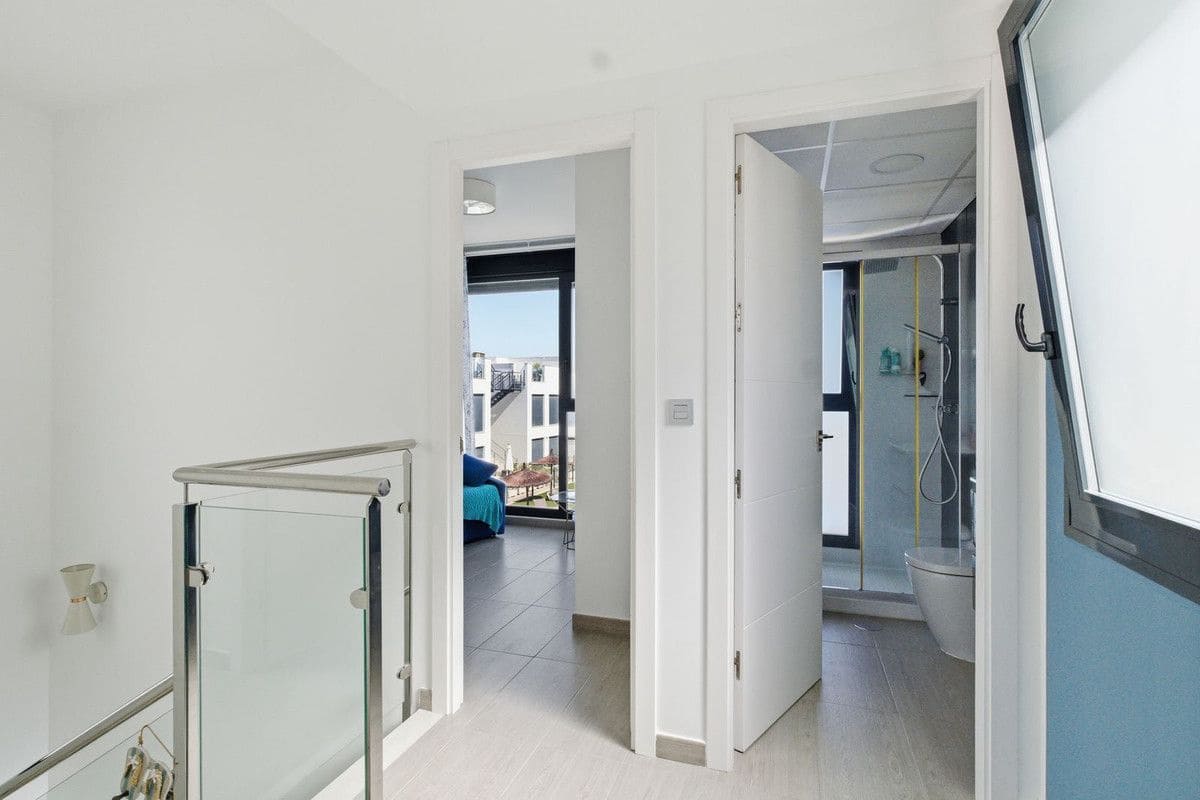 3 sypialnia Willa na sprzedaż w Orihuela Costa z basenem - 395 000 € (Ref: 10027495)