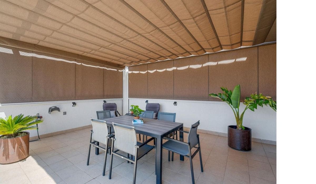 3 soveværelse Byhus til salg i Formentera del Segura med swimmingpool - € 329.000 (Ref: 10027497)
