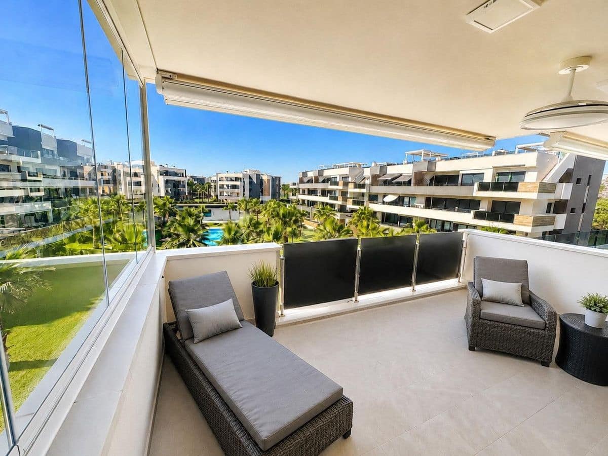 2 bedroom Apartment for sale in Orihuela Costa with pool - € 288,900 (Ref: 10027499)