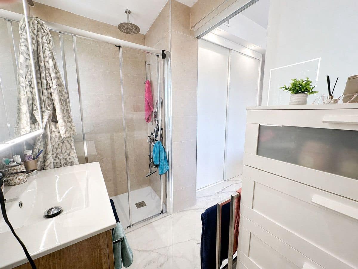 2 bedroom Apartment for sale in Orihuela Costa with pool - € 288,900 (Ref: 10027499)