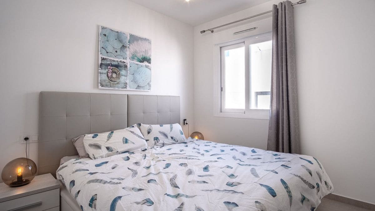 3 camera da letto Appartamento in vendita in Torrevieja con piscina - 275.000 € (Rif: 10027501)